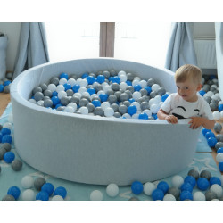 Piscina rotonda Ø 125 cm con 600 palline colorate Piscina rotonda Ø 125 cm con 600 palline colorate
